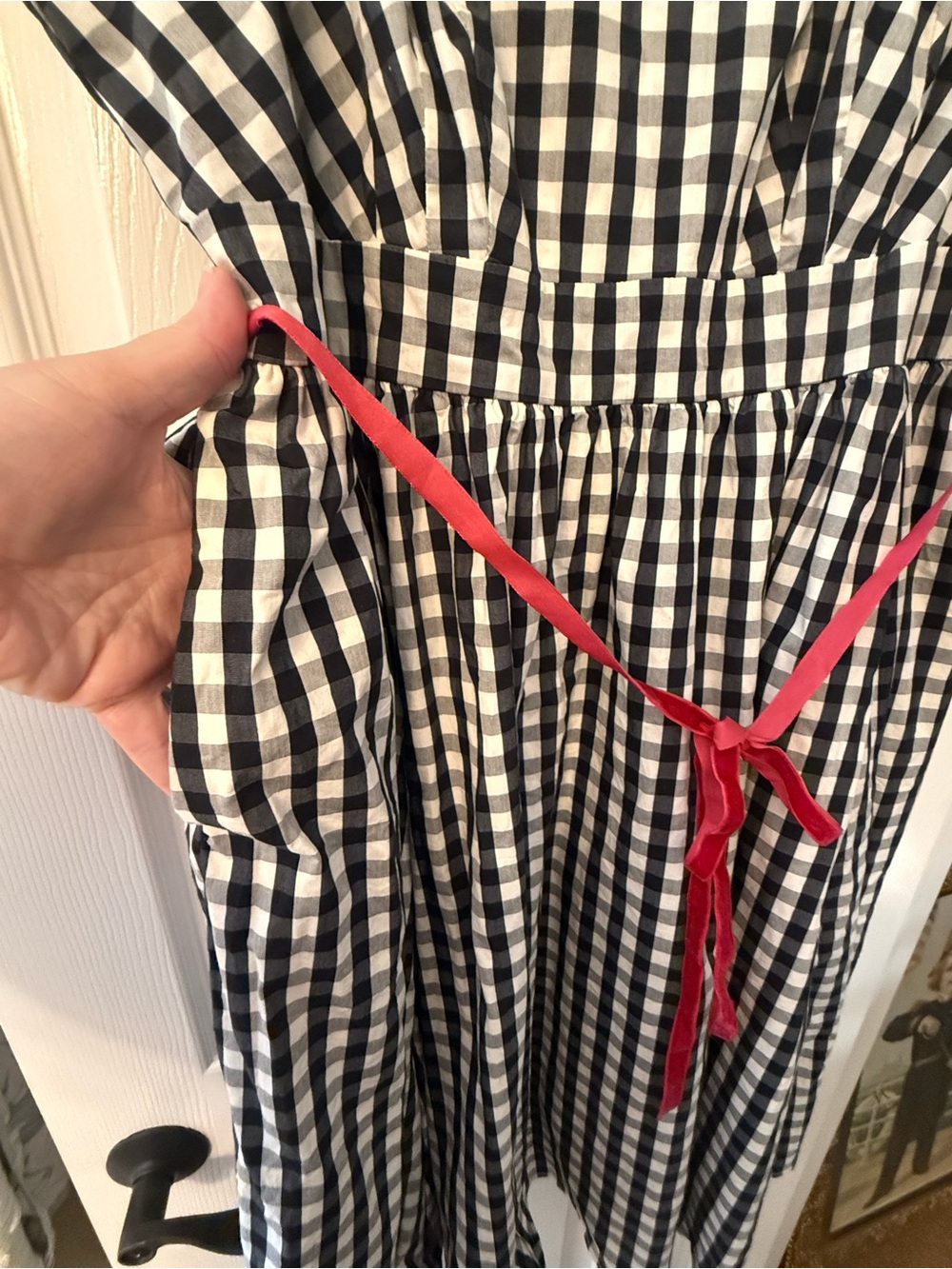 torrid Retro Chic NWOT Black and White Gingham Dress with Red Waist Tie Size2 - Picture 4 of 7